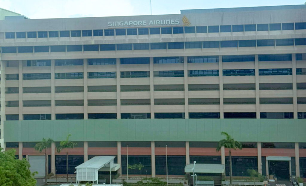 SIA Airline House Building